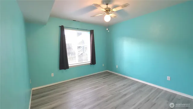 $330,000 | 30875 State Rte 20, Unit H102, Oak Harbor, WA 98277