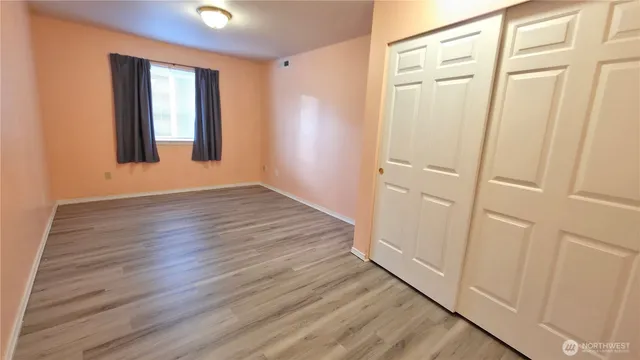 $330,000 | 30875 State Rte 20, Unit H102, Oak Harbor, WA 98277