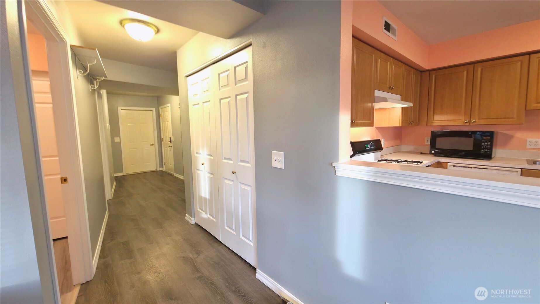 30875 State Rte 20, Unit H102 Oak Harbor, WA 98277 - Photo 8 of 27