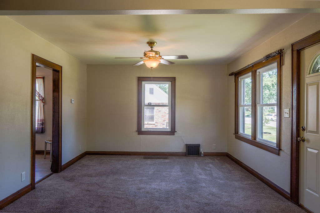 925 South Cedar Road New Lenox, IL 60451 - Photo 15 of 35