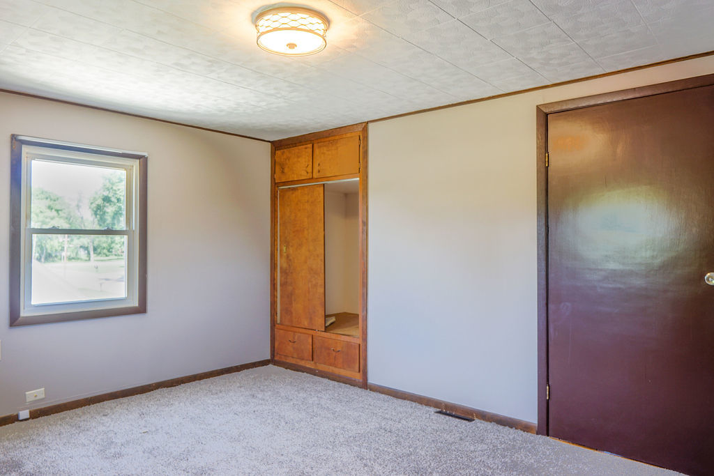 925 South Cedar Road New Lenox, IL 60451 - Photo 18 of 35