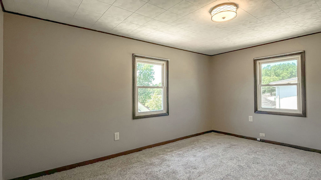 925 South Cedar Road New Lenox, IL 60451 - Photo 23 of 35