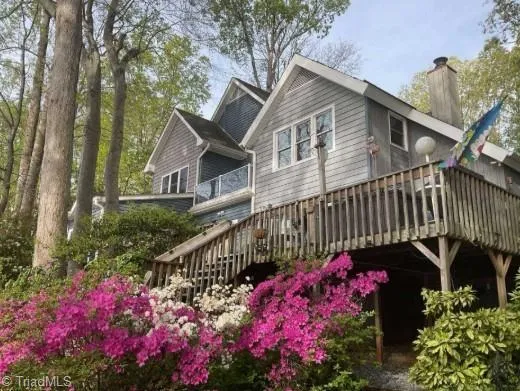 $1,200,000 | 144 Riverside Court, Lexington, NC 27292