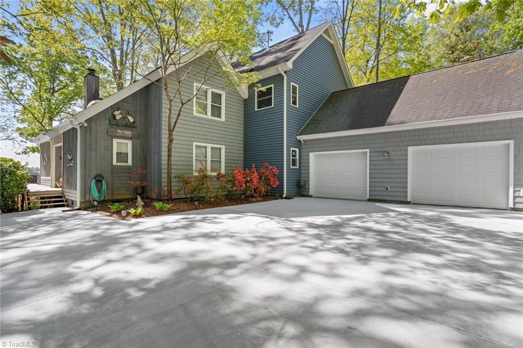 144 Riverside Court Lexington, NC 27292 - Photo 3 of 49