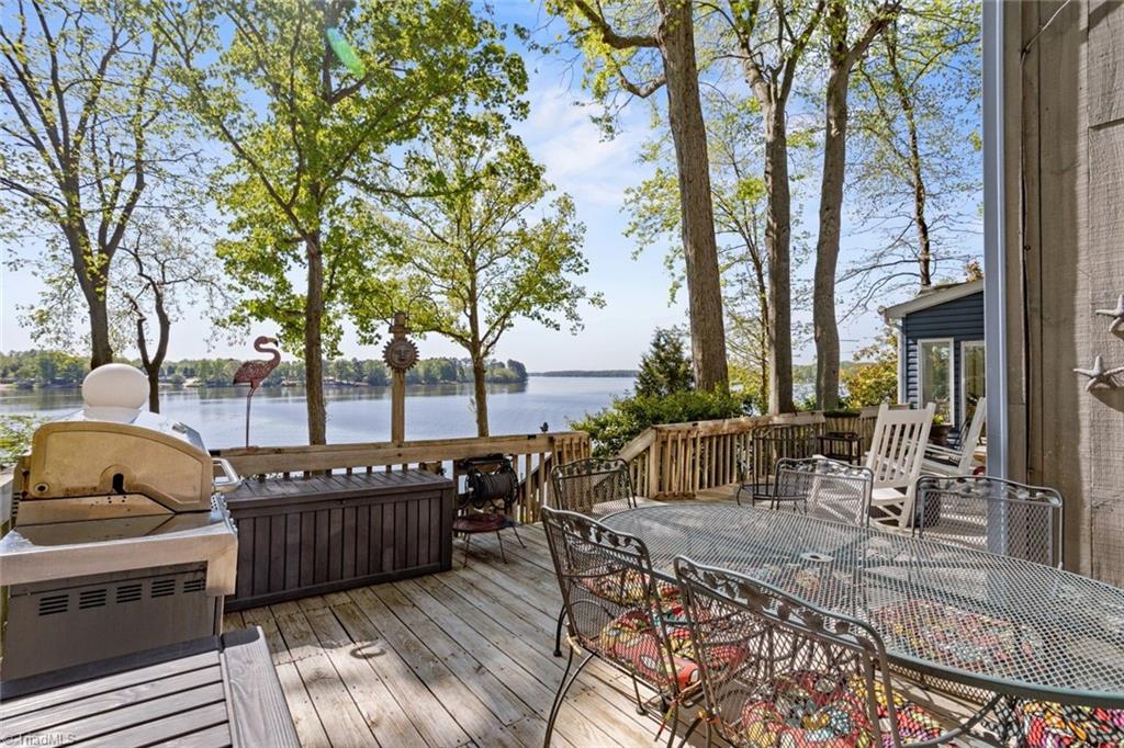 144 Riverside Court Lexington, NC 27292 - Photo 5 of 49