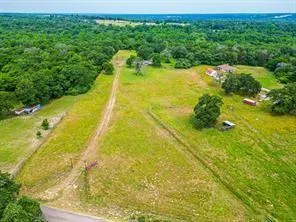 $190,000 | 155 F County Road 430, Buffalo, TX 75831