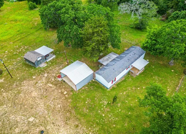 $155,000 | 155 F County Road 430, Buffalo, TX 75831