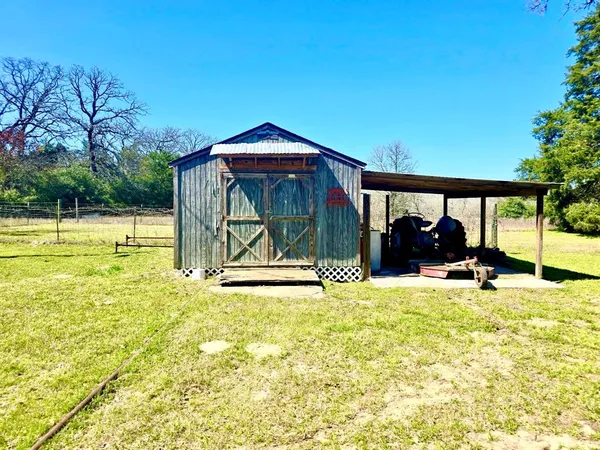$155,000 | 155 F County Road 430, Buffalo, TX 75831