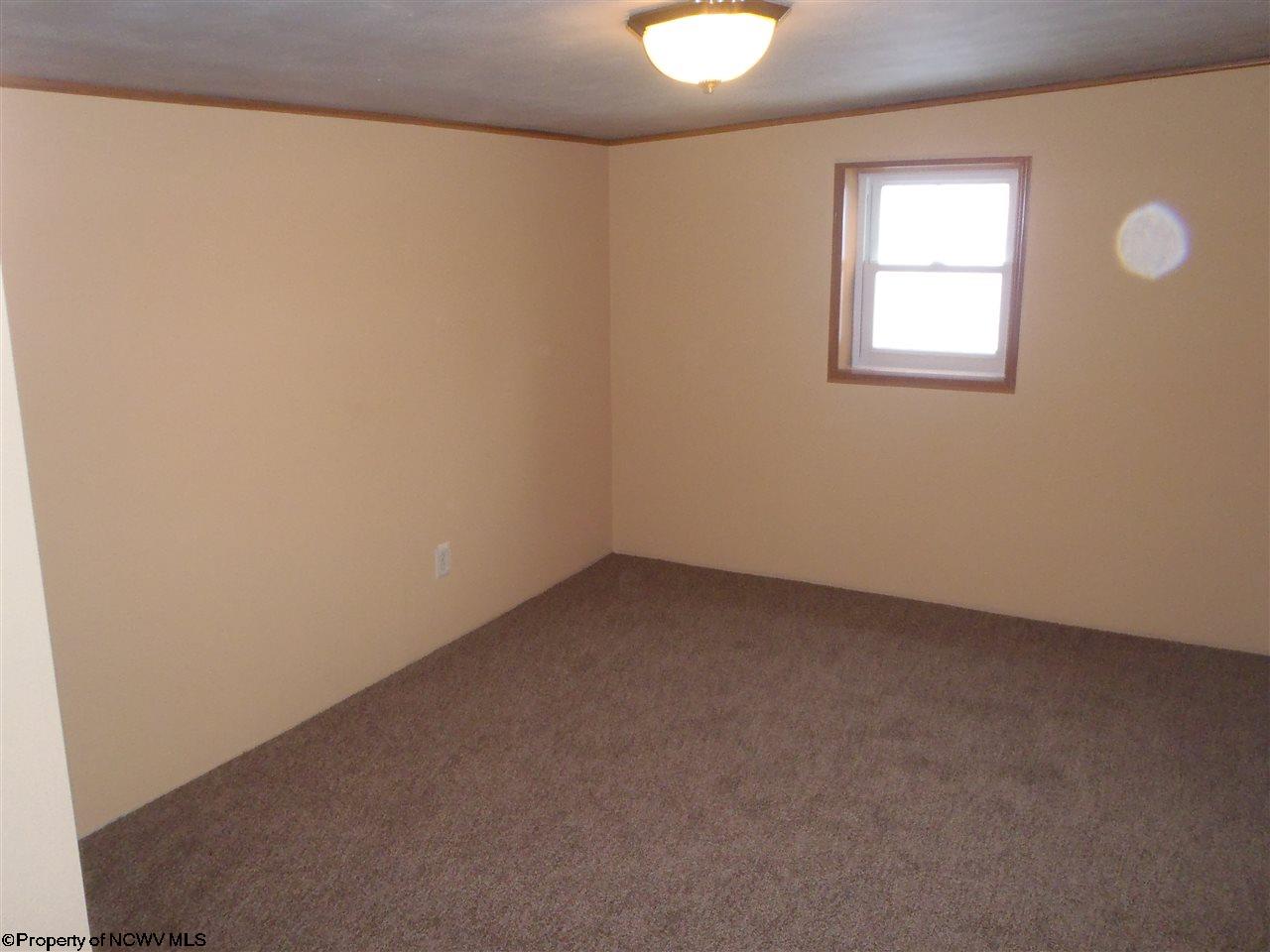 123 Floyd Street Rivesville, WV 26588 - Photo 12 of 17 Gallery Image 12