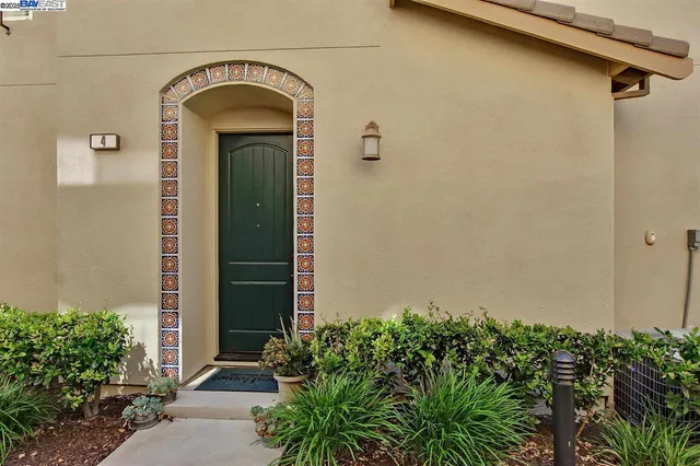 $1,098,000 | 626 Heligan Lane, Unit 4, Livermore, CA 94551