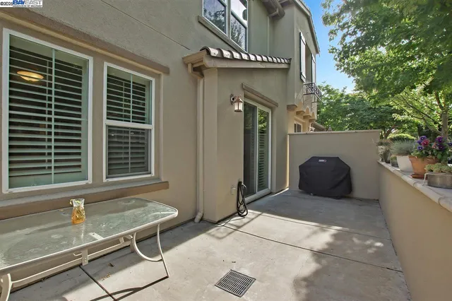 $1,098,000 | 626 Heligan Lane, Unit 4, Livermore, CA 94551