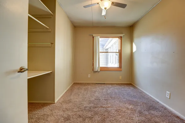 $124,900 | 811 West 19th Street, Sterling, IL 61081