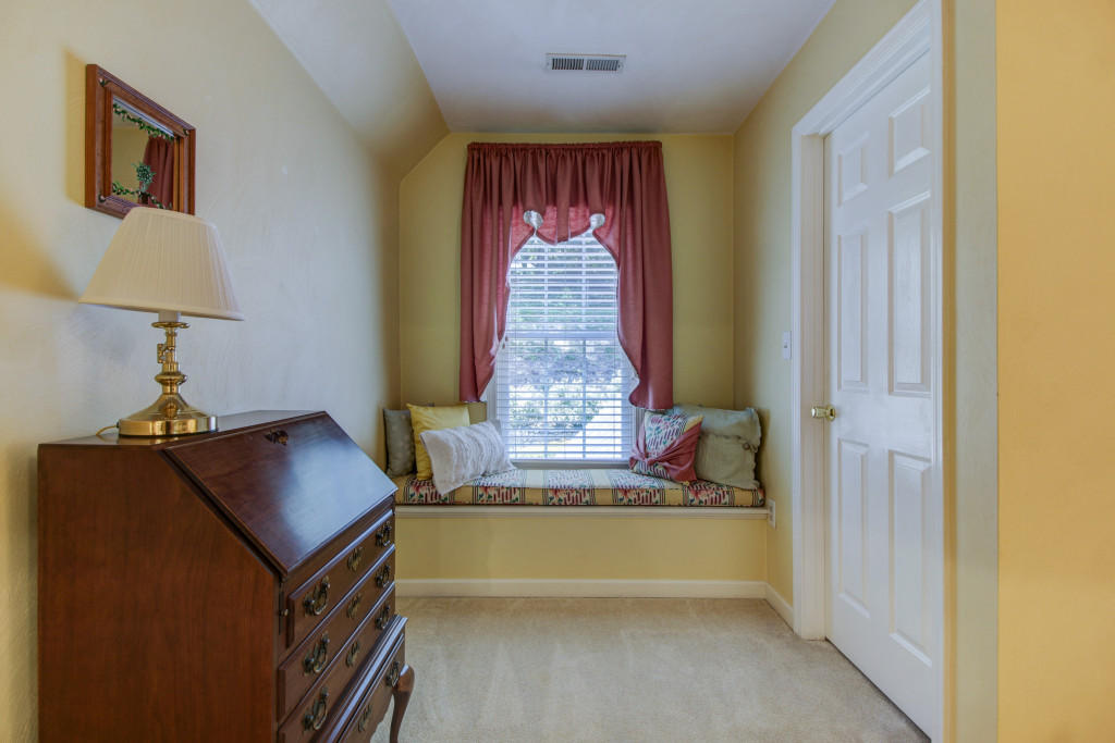 3451 Brymoor Road Southwest Roanoke, VA 24018 - Photo 32 of 52 032-242680-_MG_1314_5_6_7_8_5410045