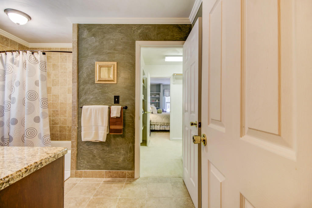 3451 Brymoor Road Southwest Roanoke, VA 24018 - Photo 34 of 52 034-242680-_MG_1324_5_6_7_8_5410049
