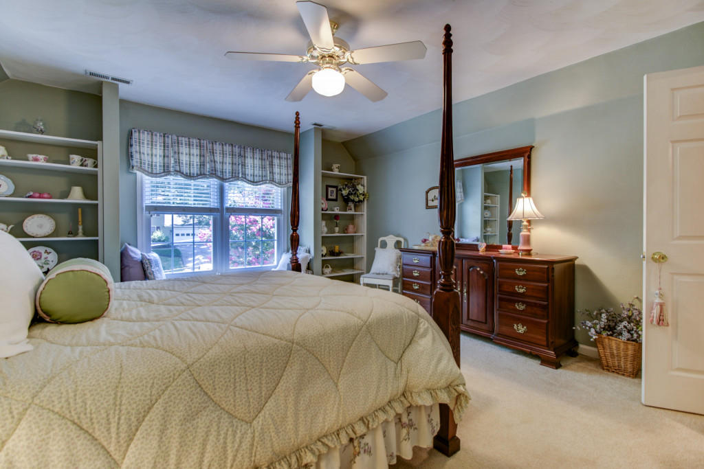 3451 Brymoor Road Southwest Roanoke, VA 24018 - Photo 38 of 52 038-242680-_MG_1339_40_41_42_43_5410055