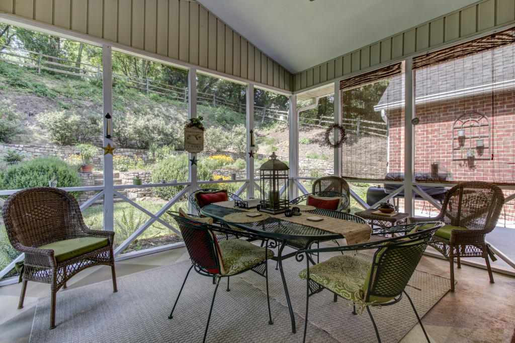 3451 Brymoor Road Southwest Roanoke, VA 24018 - Photo 40 of 52 040-242680-_MG_1364_5_6_7_8_5410065