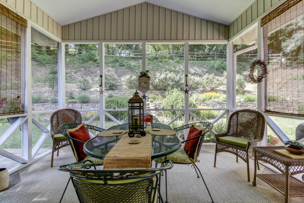 3451 Brymoor Road Southwest Roanoke, VA 24018 - Photo 41 of 52 041-242680-_MG_1369_70_71_72_73_5410067