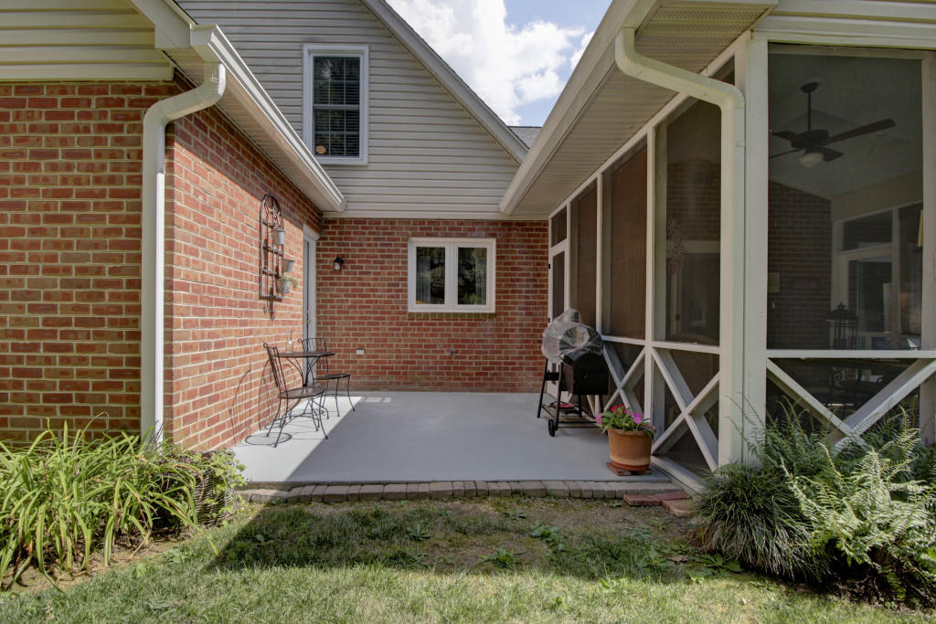 3451 Brymoor Road Southwest Roanoke, VA 24018 - Photo 46 of 52 046-242680-_MG_1399_400_401_402_403_5410