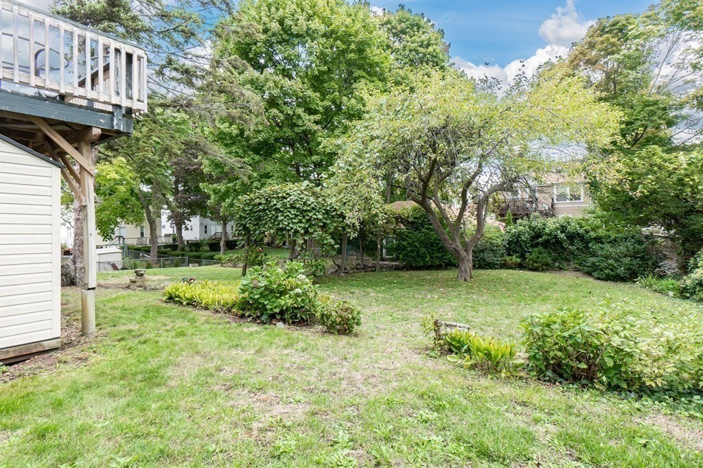 8 Swan Street Beverly, MA 01915 - Photo 27 of 30