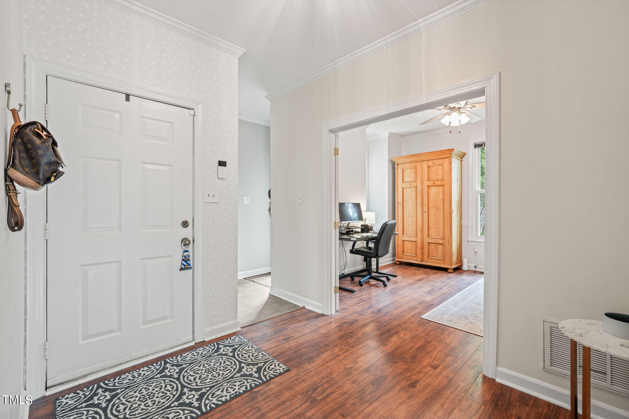 5818 Sentinel Drive Raleigh, NC 27609 - Photo 13 of 50 29-web-or-mls-DSC07137