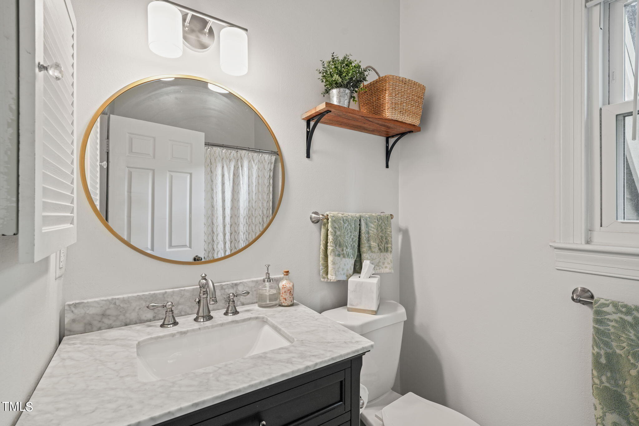 5818 Sentinel Drive Raleigh, NC 27609 - Photo 26 of 50 20-web-or-mls-DSC07207