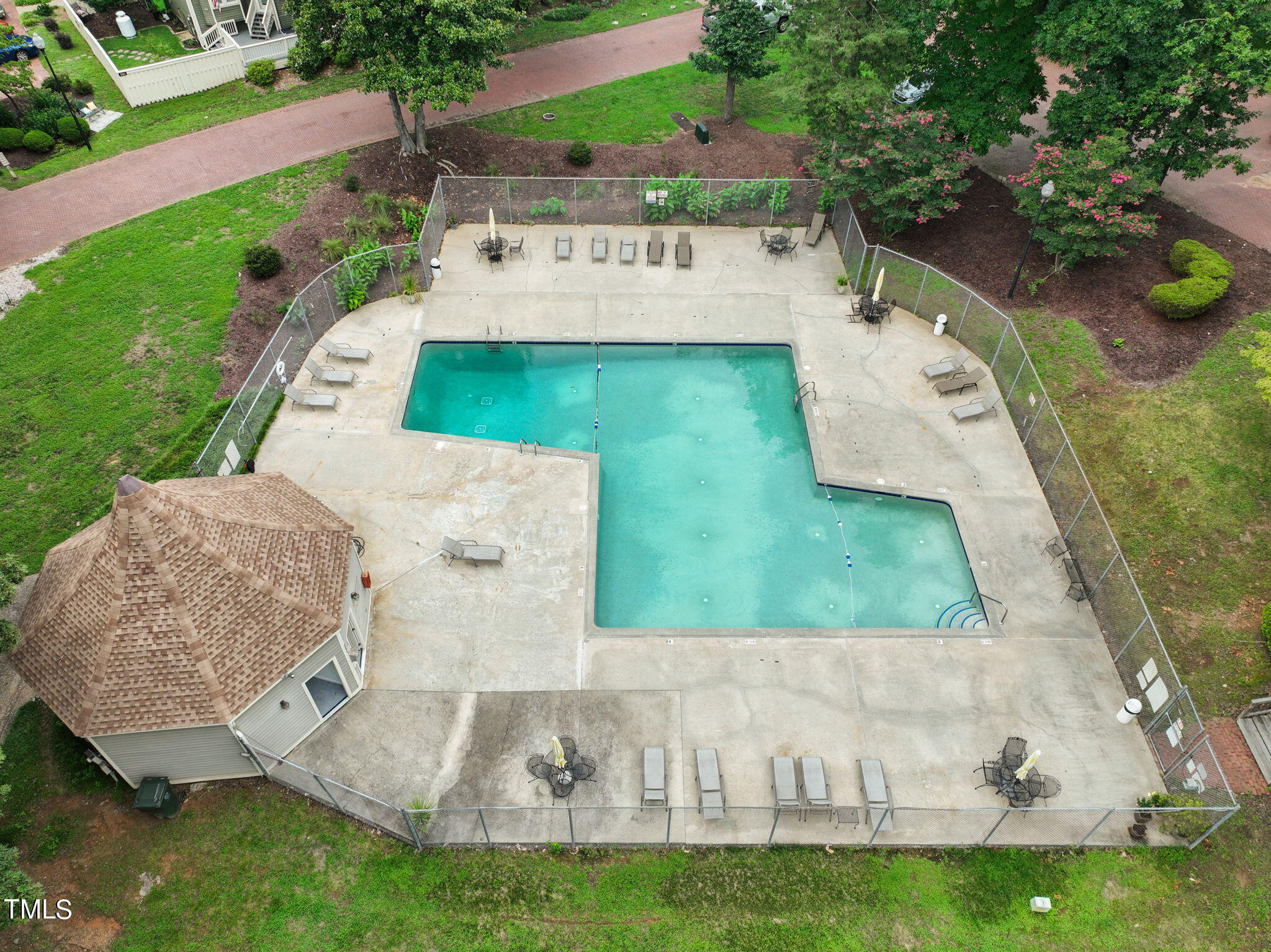 5818 Sentinel Drive Raleigh, NC 27609 - Photo 45 of 50 48-web-or-mls-DJI_0893