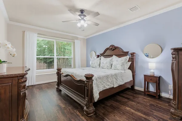 $395,000 | 1737 Round Oak Lane, Conroe, TX 77304