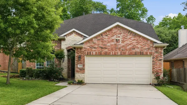 $395,000 | 1737 Round Oak Lane, Conroe, TX 77304