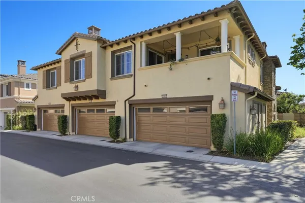 $559,900 | 23891 Toscana Drive, Valencia, CA 91354