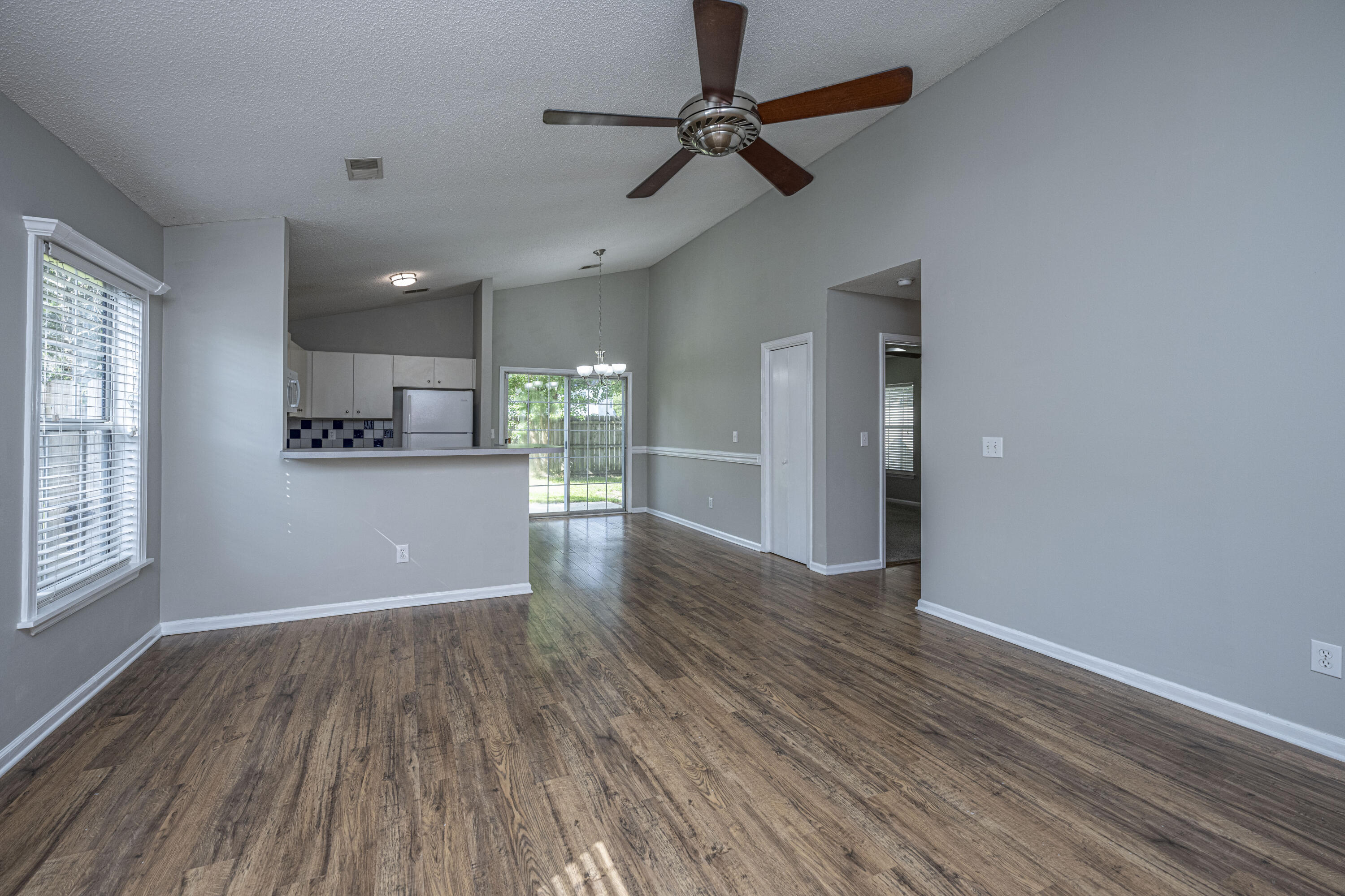 256 2 Pond Loop Ladson, SC 29456 - Photo 7 of 30 DSC_9181