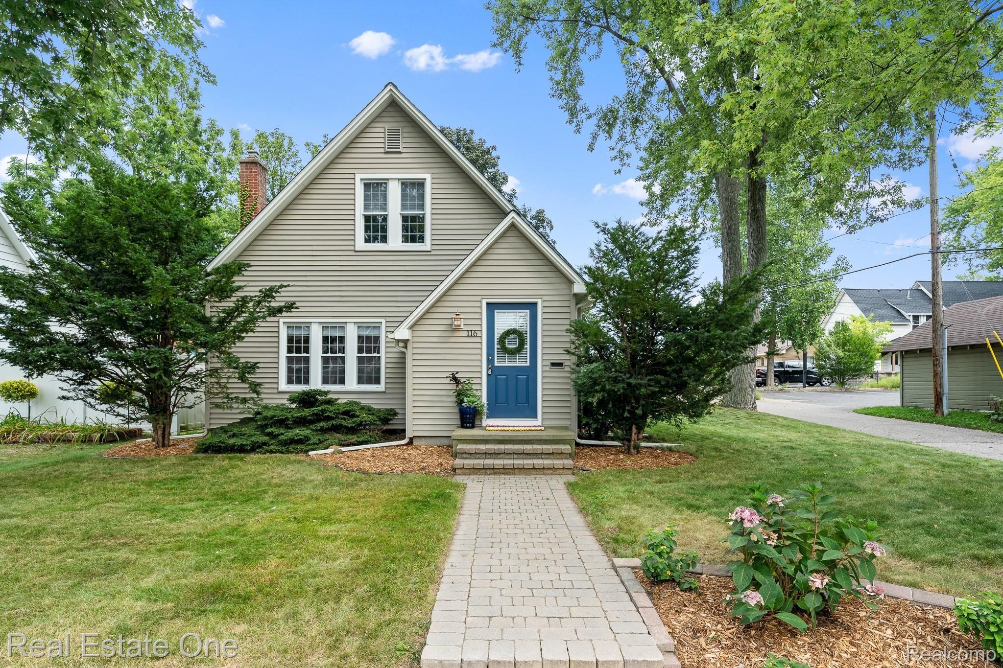 116 Albertson Street Rochester, MI 48307 - Photo 27 of 29 116 Albertson MLS-W040.jpg