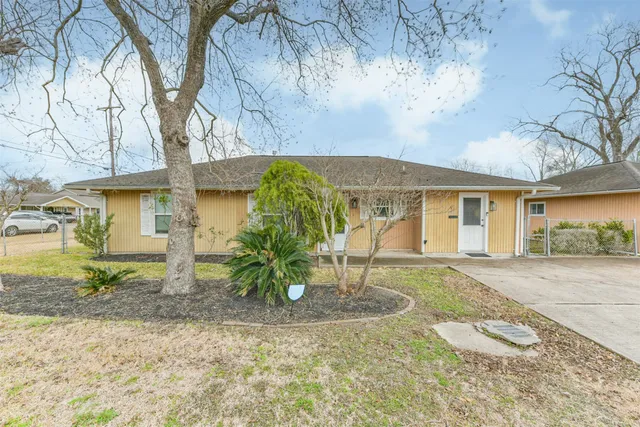 $175,000 | 802 Ave F, South Houston, TX 77587