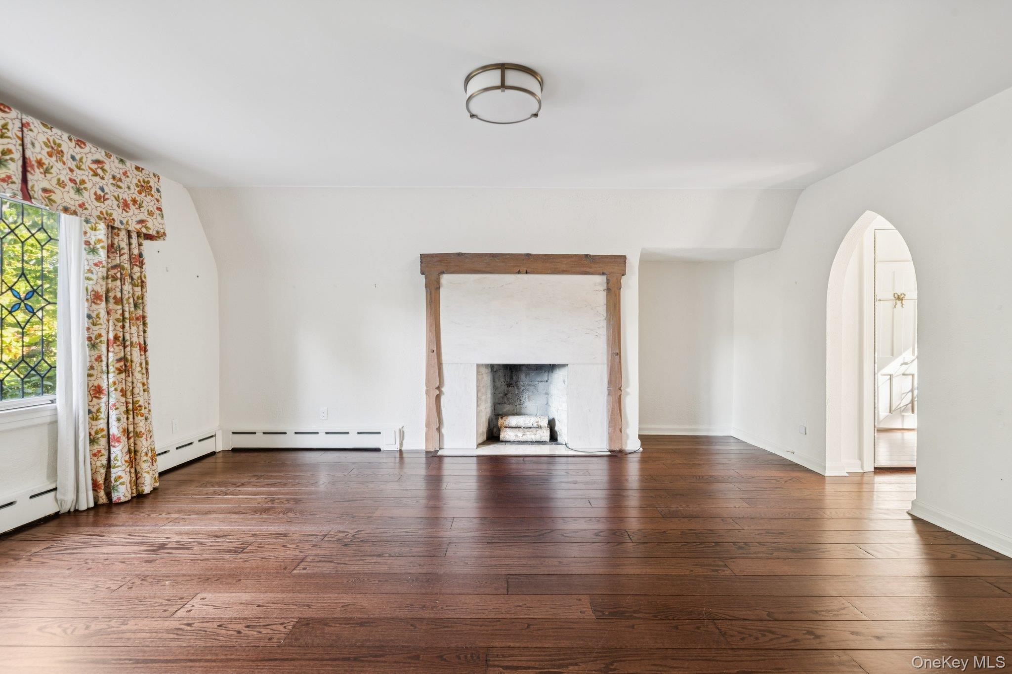 18 Heights Road Manhasset, NY 11030 - Photo 18 of 28