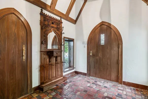 a view of a interior of the house
