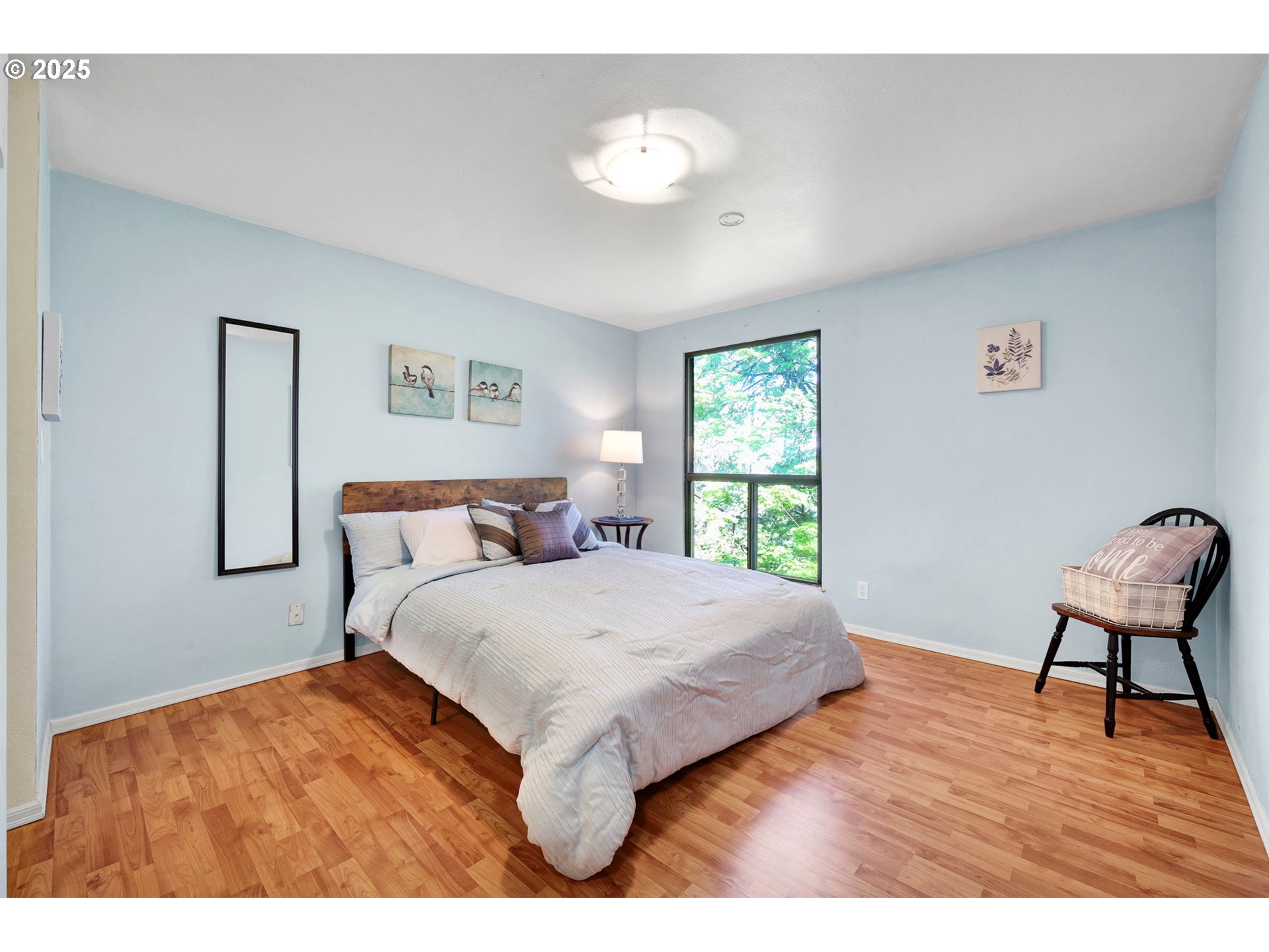 119 Treehill Loop, Unit 119 Eugene, OR 97405 - Photo 19 of 30 Bedroom