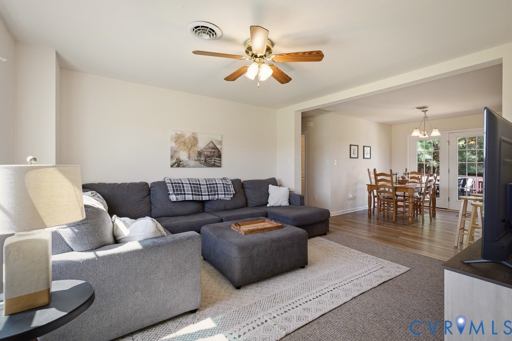 18262 Seals Road Bowling Green, VA 22427 - Photo 19 of 50 a living room with furniture