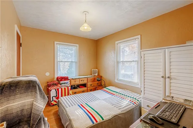 $179,900 | 2925 South Norwood Avenue, Independence, MO 64052