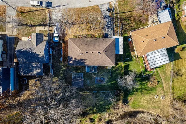 $179,900 | 2925 South Norwood Avenue, Independence, MO 64052