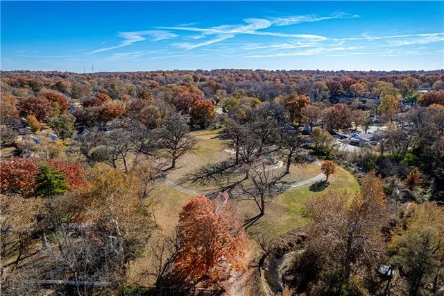 $179,900 | 2925 South Norwood Avenue, Independence, MO 64052