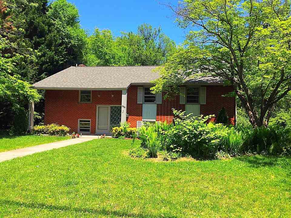 356 Ridge Circle Waynesboro, VA 22980 - Photo 1 of 21 Gallery Image 1