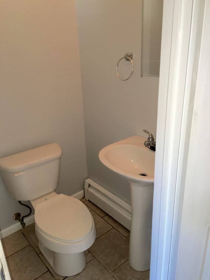 356 Ridge Circle Waynesboro, VA 22980 - Photo 17 of 21 Gallery Image 17