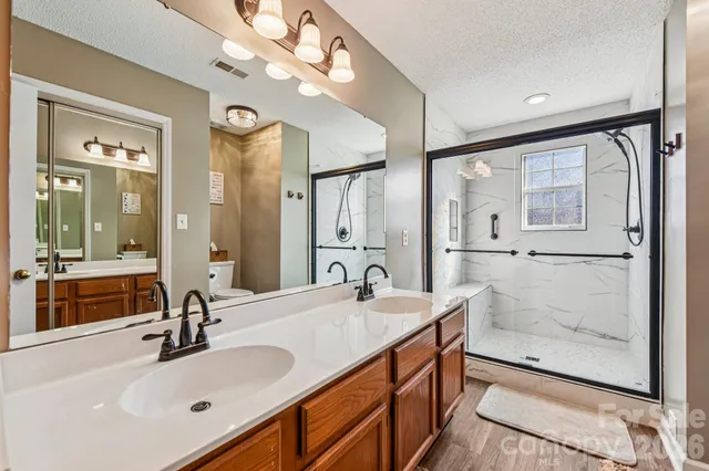 $279,000 | 5719 Becton Park Drive, Charlotte, NC 28227