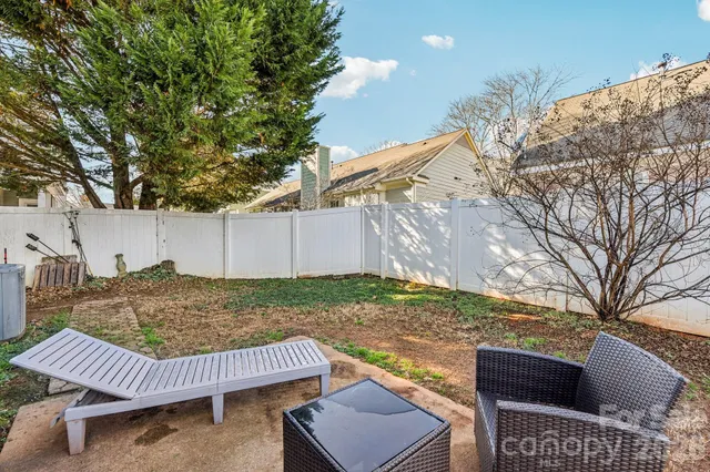 $279,000 | 5719 Becton Park Drive, Charlotte, NC 28227