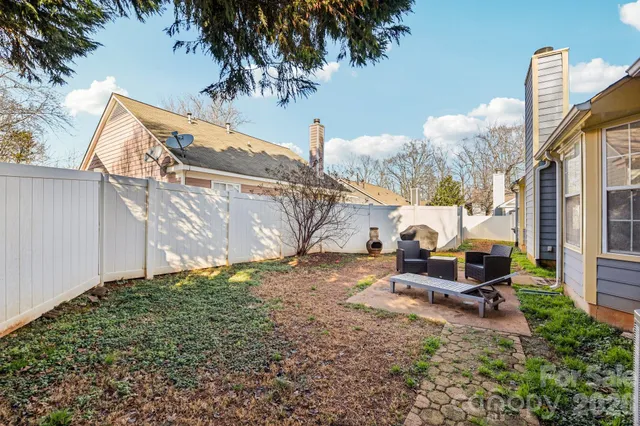 $279,000 | 5719 Becton Park Drive, Charlotte, NC 28227