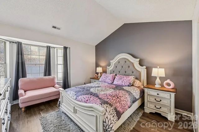 $279,000 | 5719 Becton Park Drive, Charlotte, NC 28227