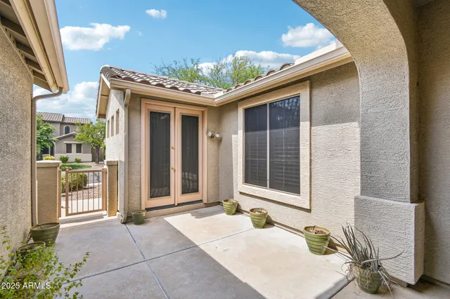 $557,000 | 2533 West Kit Carson Trail, Anthem, AZ 85086