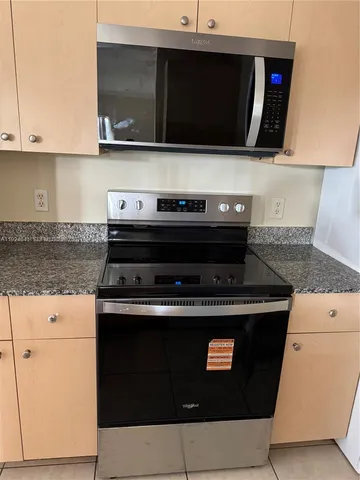 $2,650 | 2442 Centergate Drive, Unit 106, Miramar, FL 33025