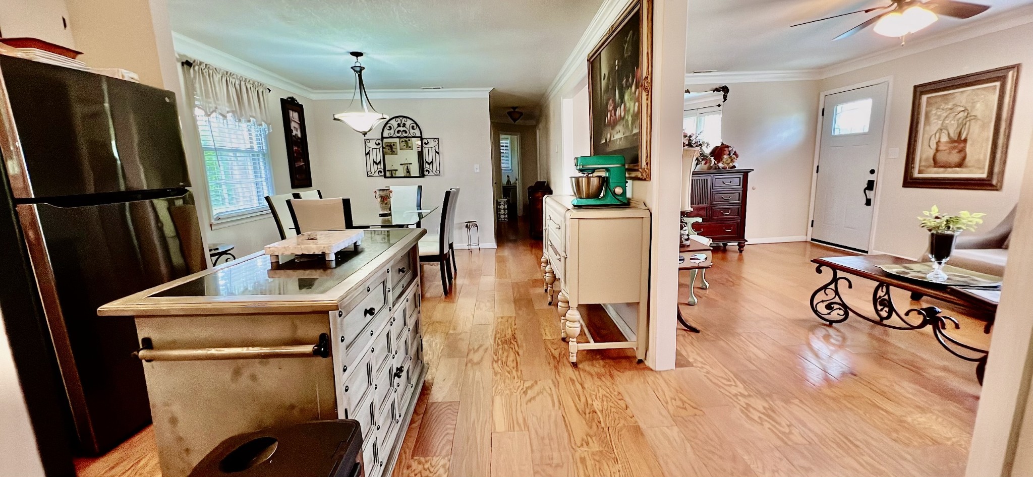 319 Copeland Road Clarksville, TN 37042 - Photo 7 of 30 a view of a kitchen with furniture and wooden floor