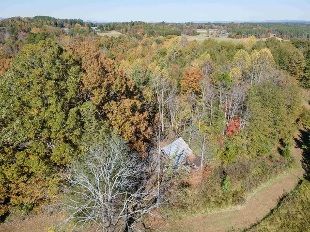 $399,999 | 523 Mcdade Road, Tryon, NC 28782