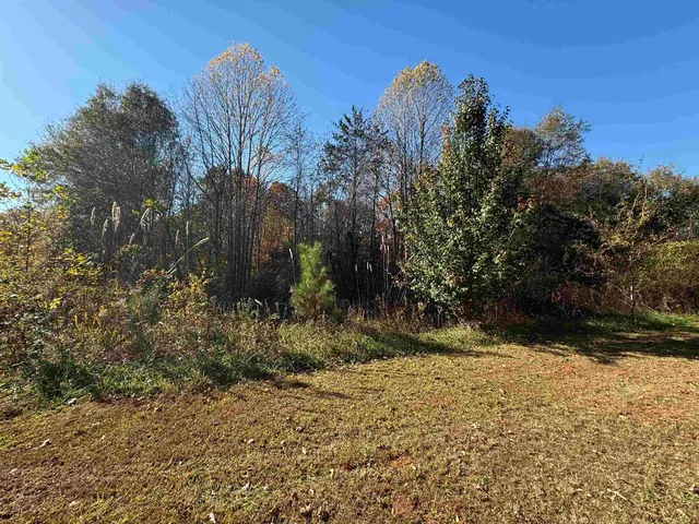 $399,999 | 523 Mcdade Road, Tryon, NC 28782